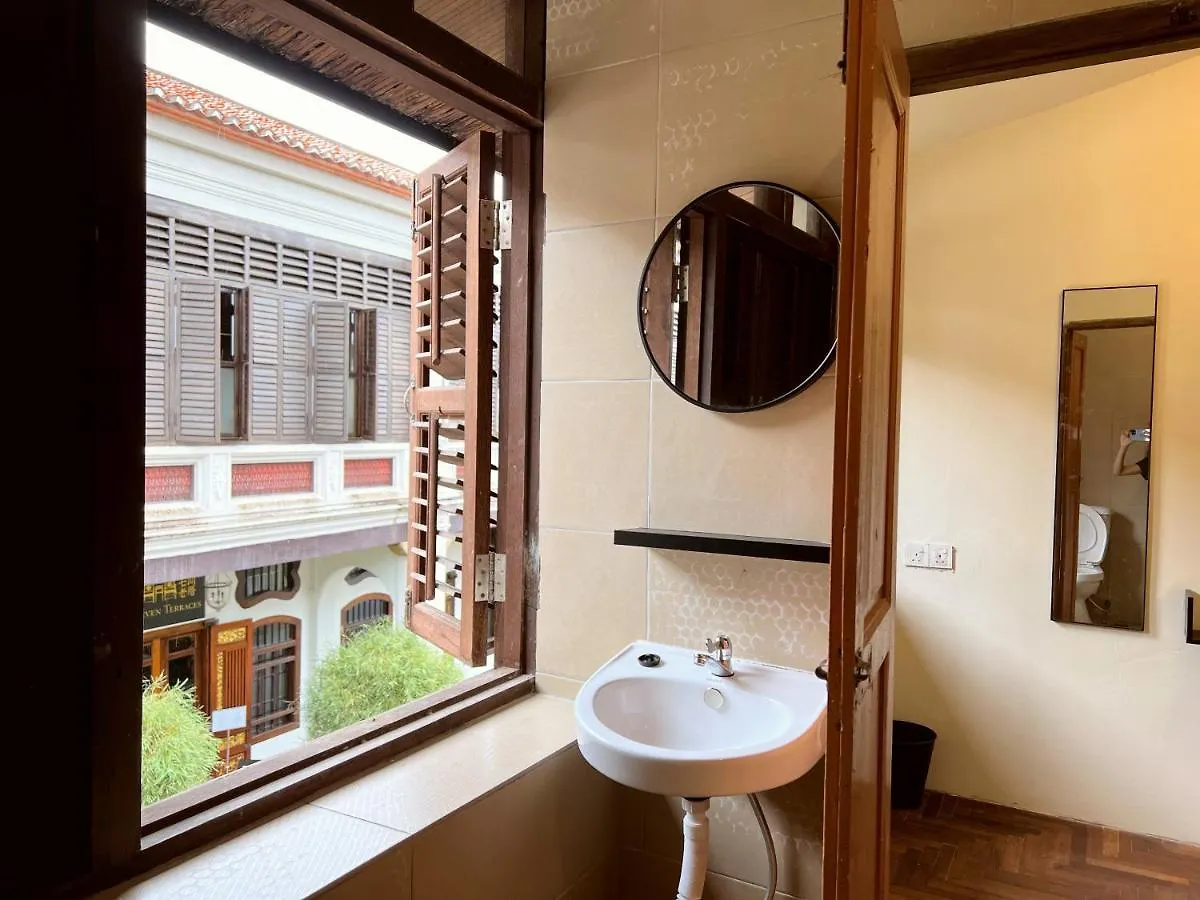 Aayu Stewart - Stewart Ln, George Town Guest house